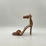 GIANVITO ROSSI – Image 3