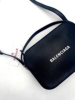 BALENCIAGA – Image 2