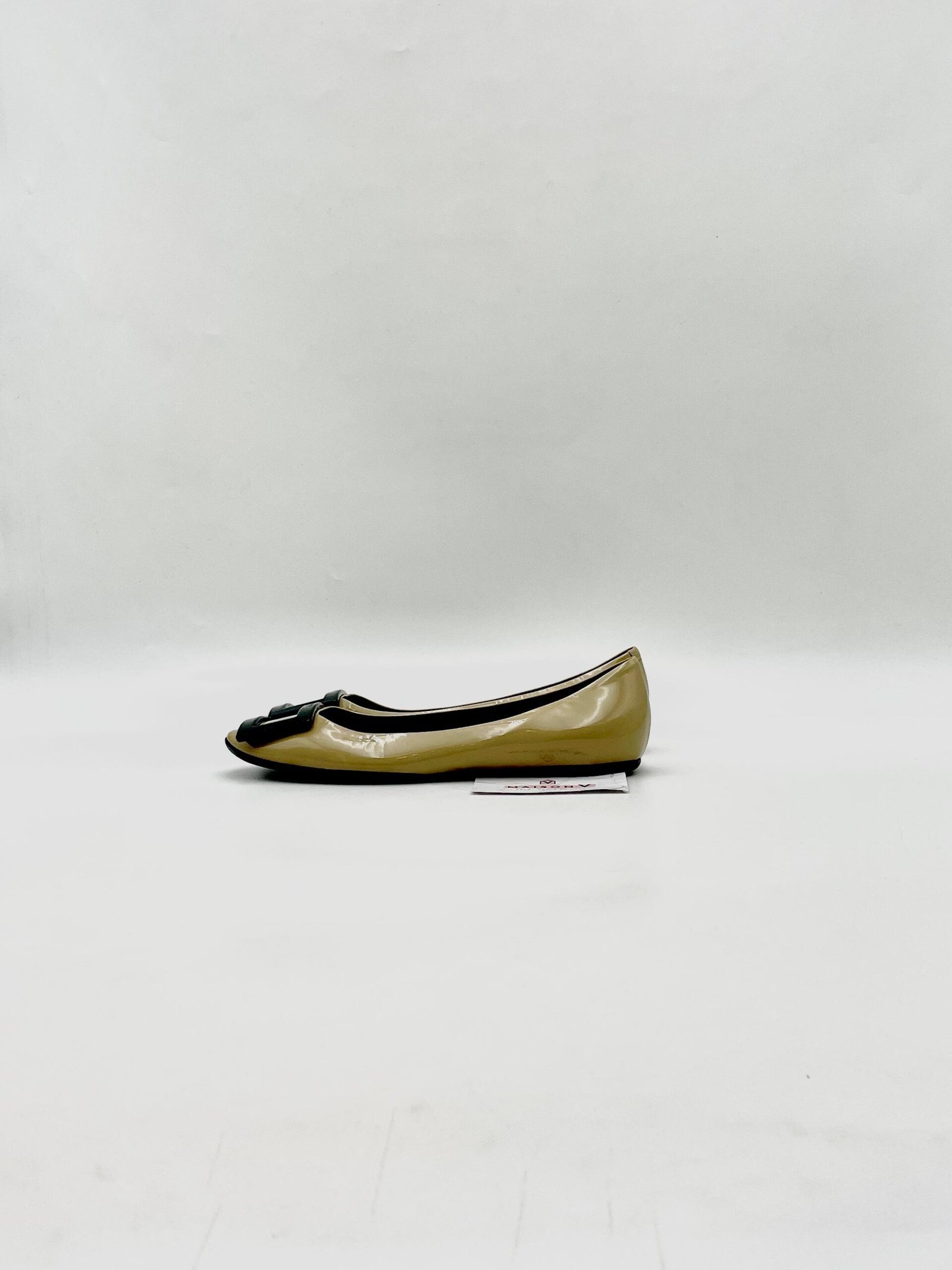 WhatsApp Image 2025-04-04 at 14.34.34 ROGER VIVIER – Image 1