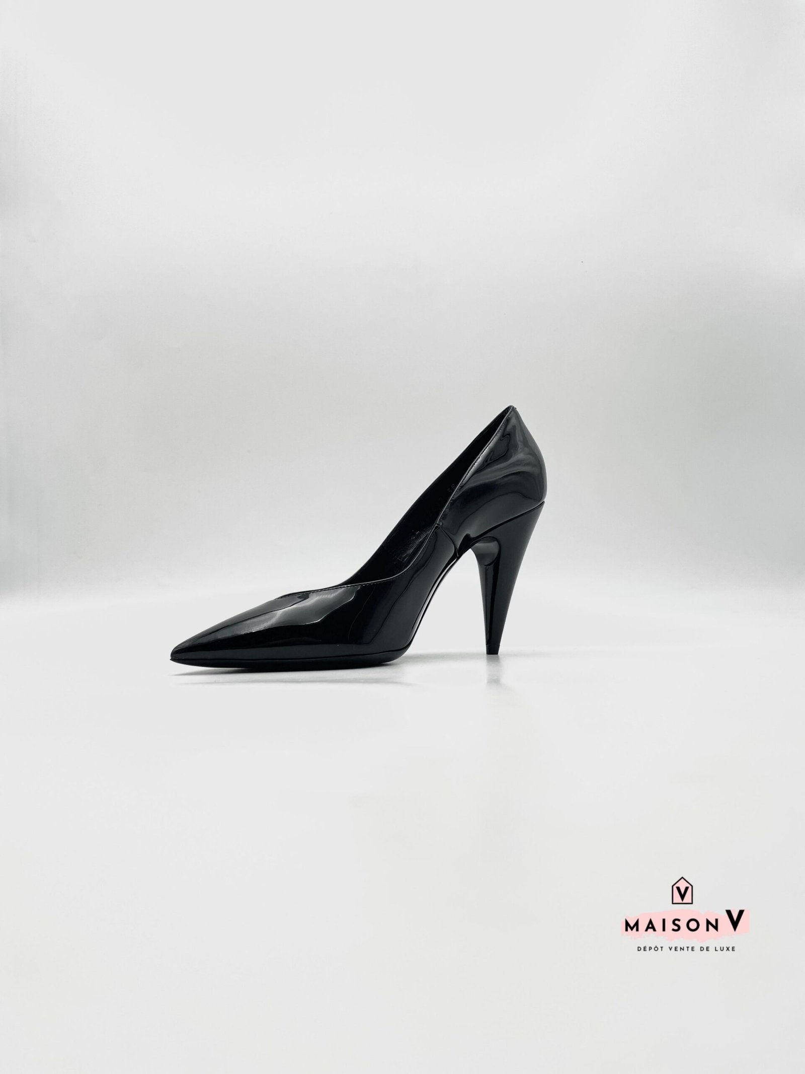 WhatsApp Image 2025-06-25 at 16.15.08 SAINT LAURENT – Image 1