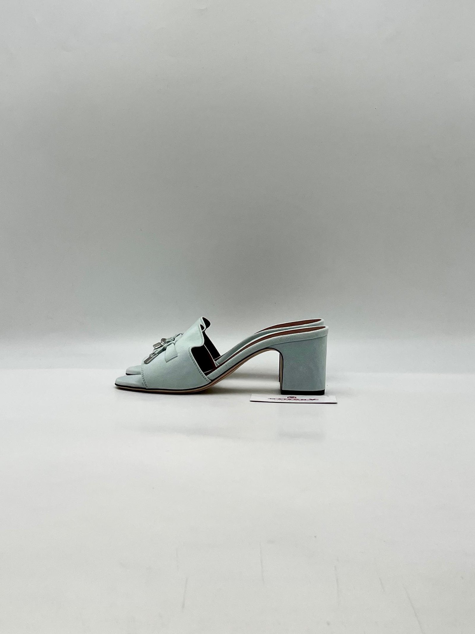 WhatsApp Image 2025-06-12 at 14.34.03 LORO PIANA – Image 1