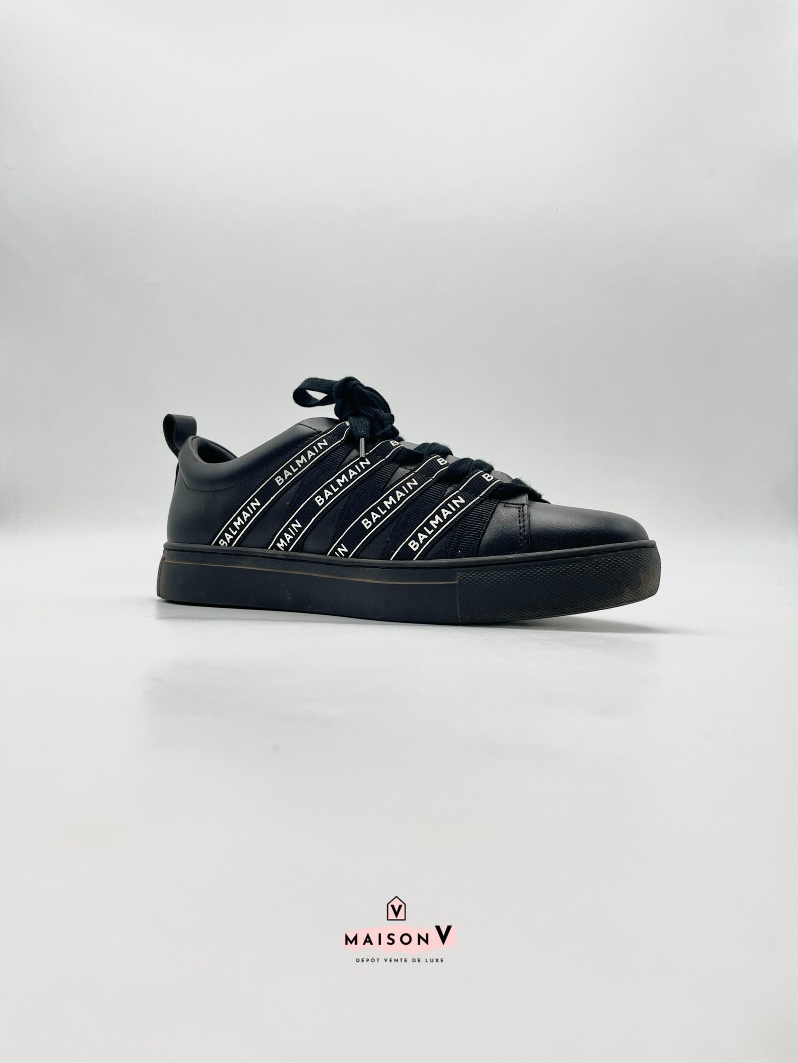 WhatsApp Image 2025-10-02 at 17.05.31 BALMAIN – Image 1