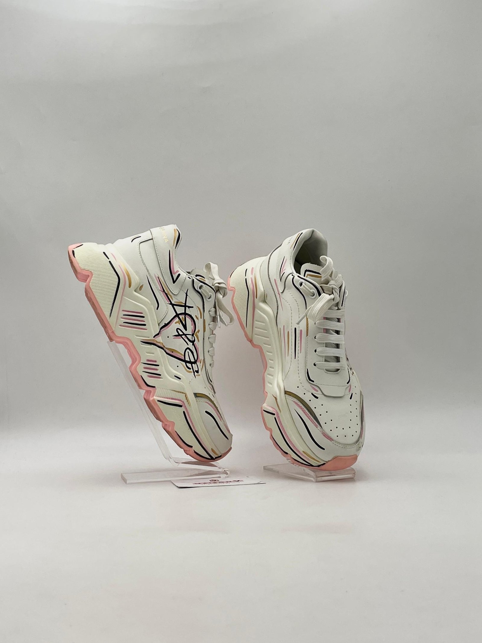 WhatsApp Image 2025-10-16 at 15.34.29 DOLCE GABBANA – Image 1