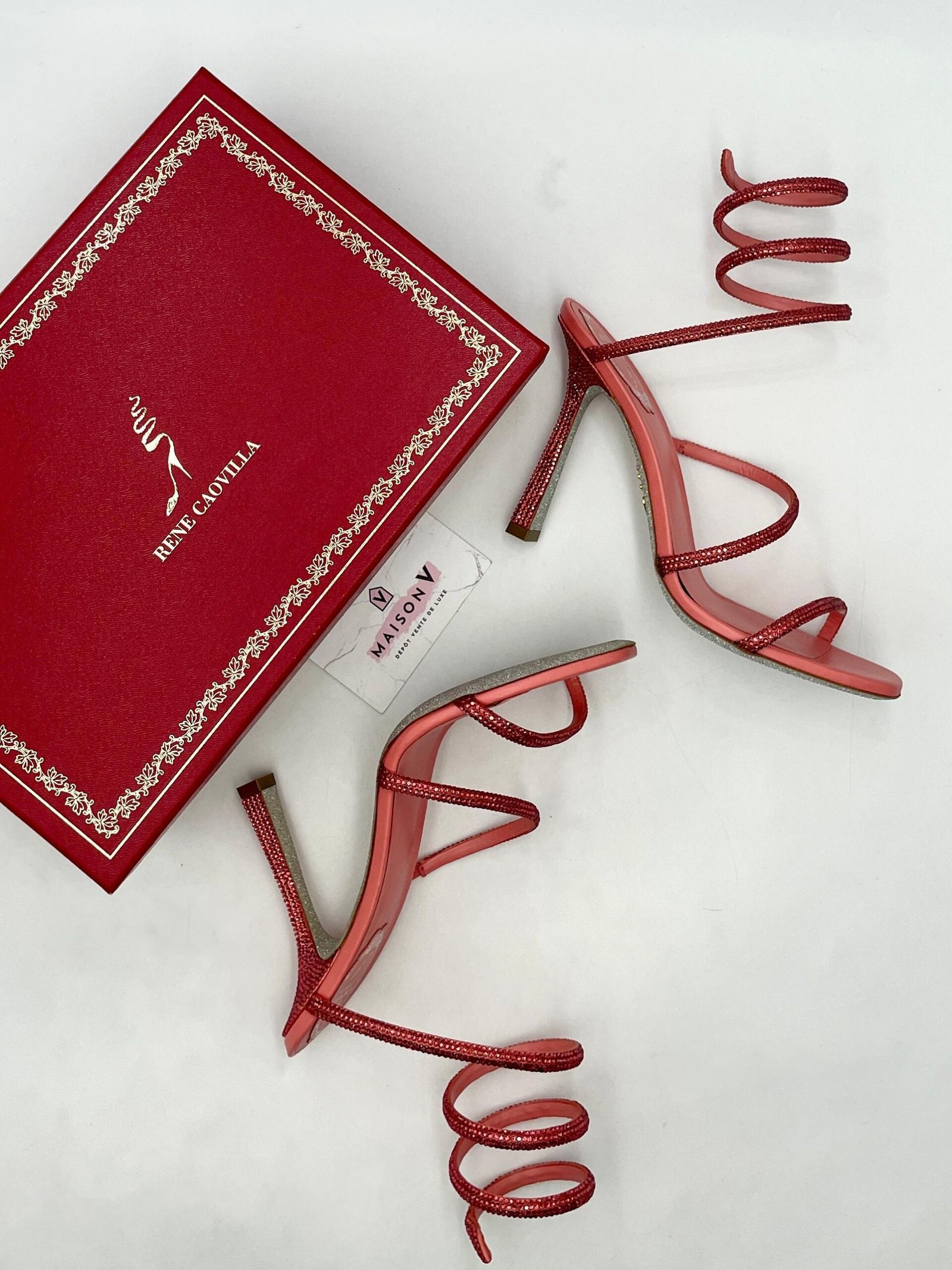 WhatsApp Image 2025-11-12 at 11.54.15 RENE CAOVILLA – Image 1