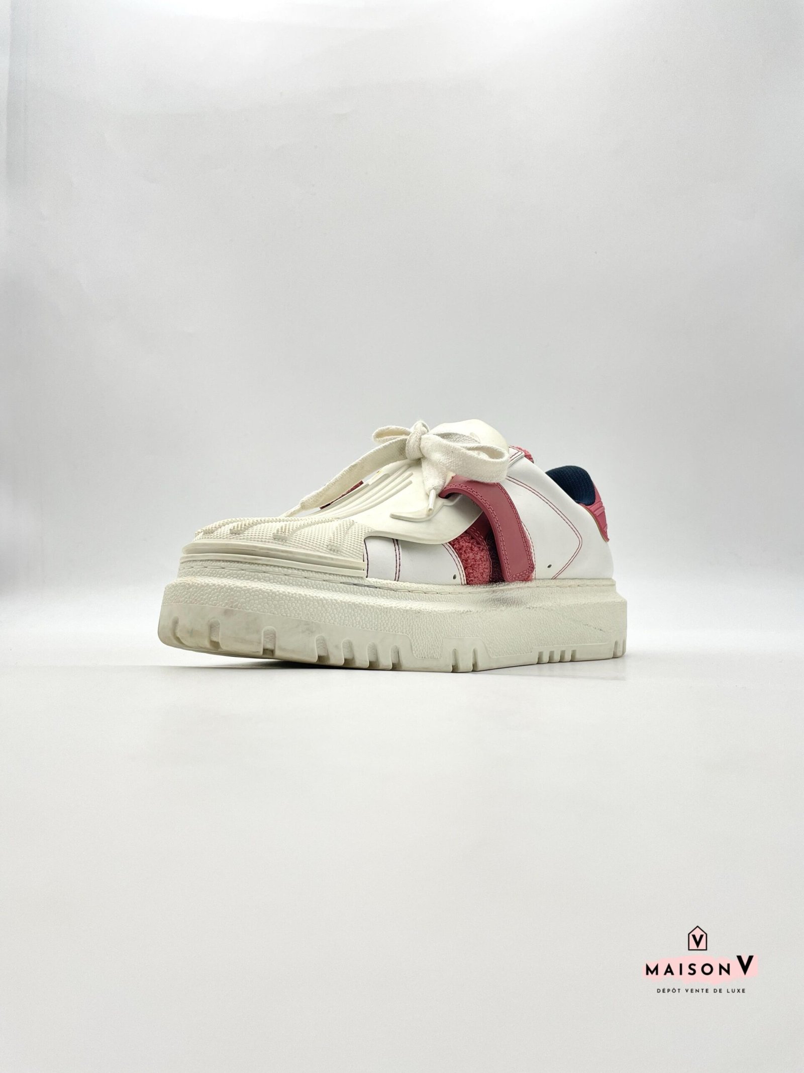 WhatsApp Image 2025-11-17 at 13.02.58 (5) DIOR – Image 1