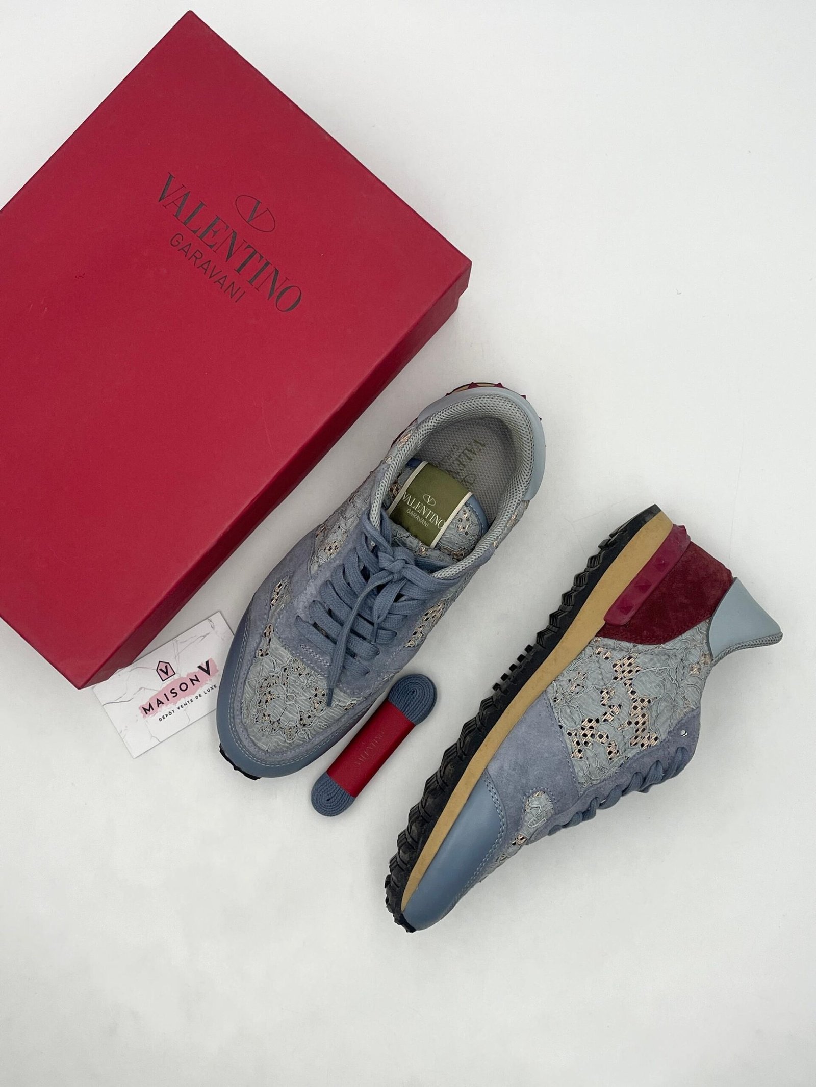 WhatsApp Image 2025-11-18 at 14.34.12 VALENTINO – Image 1