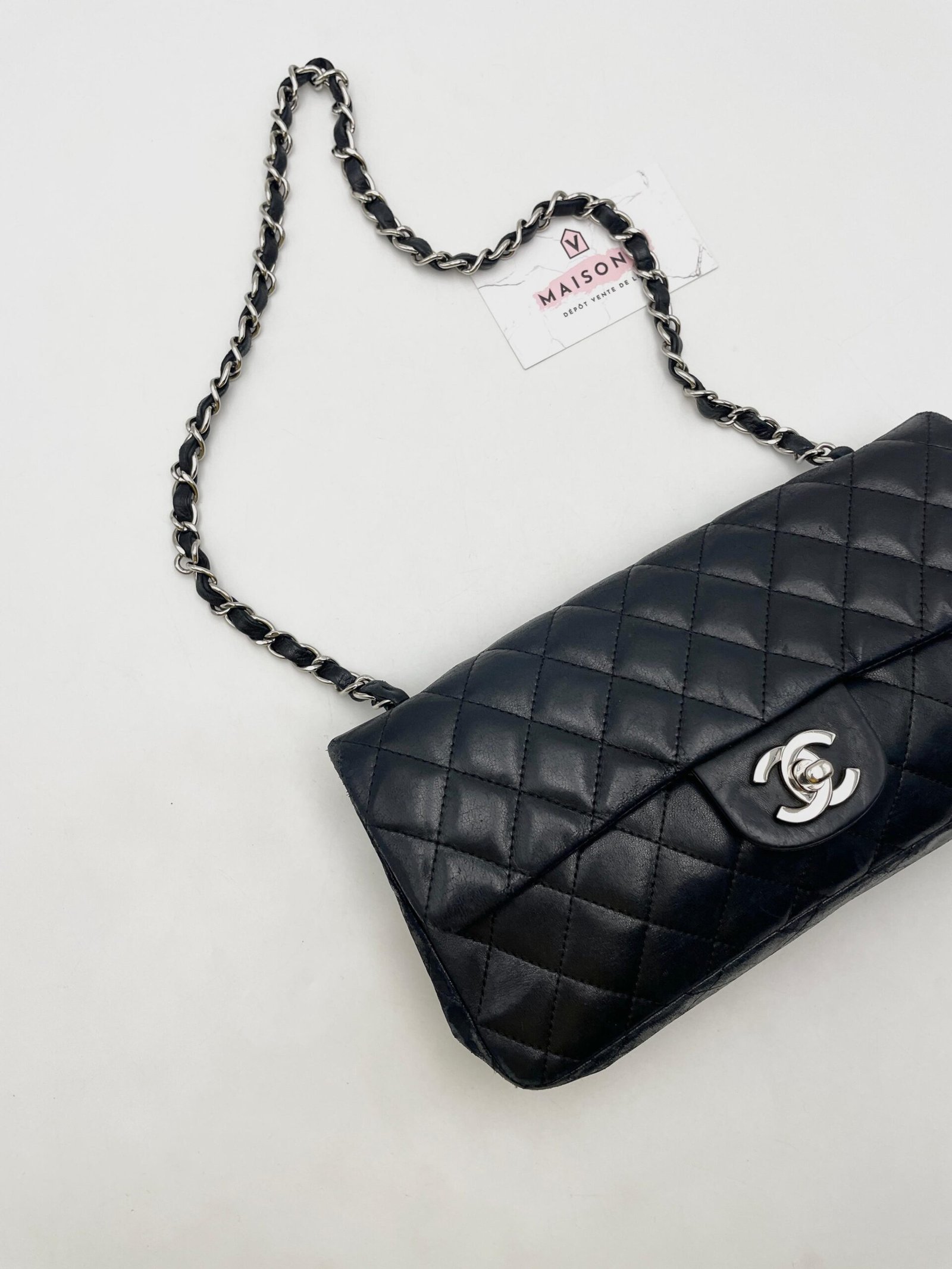 WhatsApp Image 2025-11-22 at 10.32.02 CHANEL – Image 1