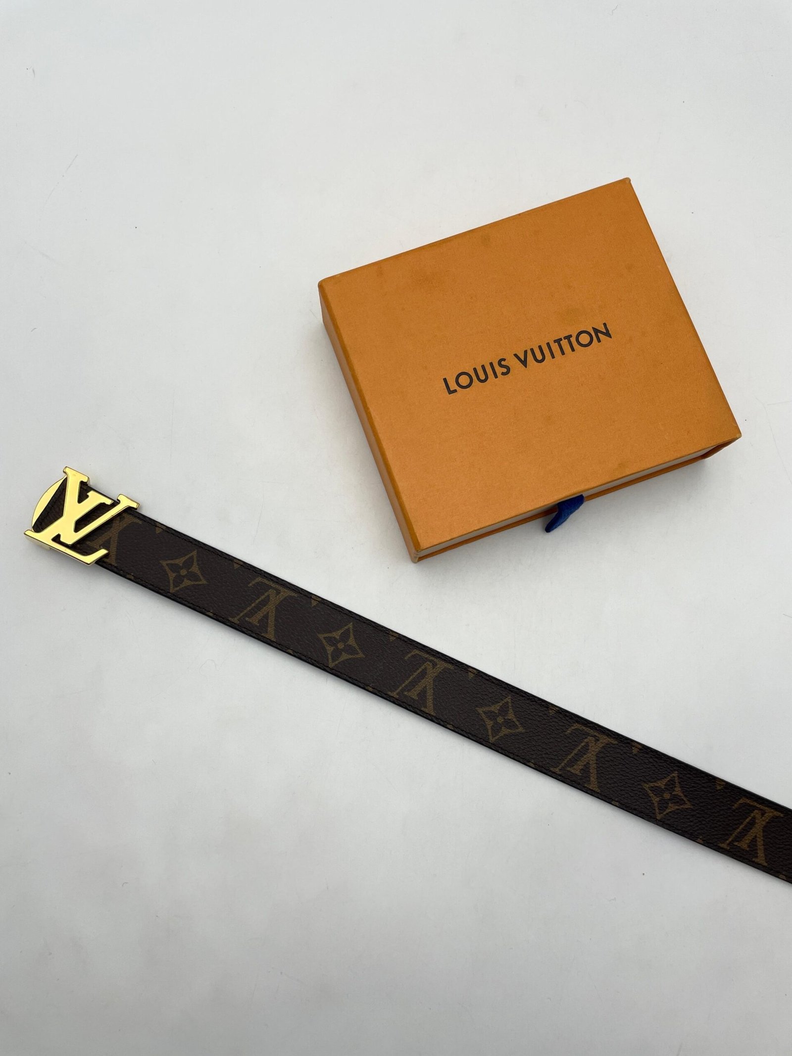 WhatsApp Image 2025-11-22 at 11.38.55 (6) LOUIS VUITTON – Image 1