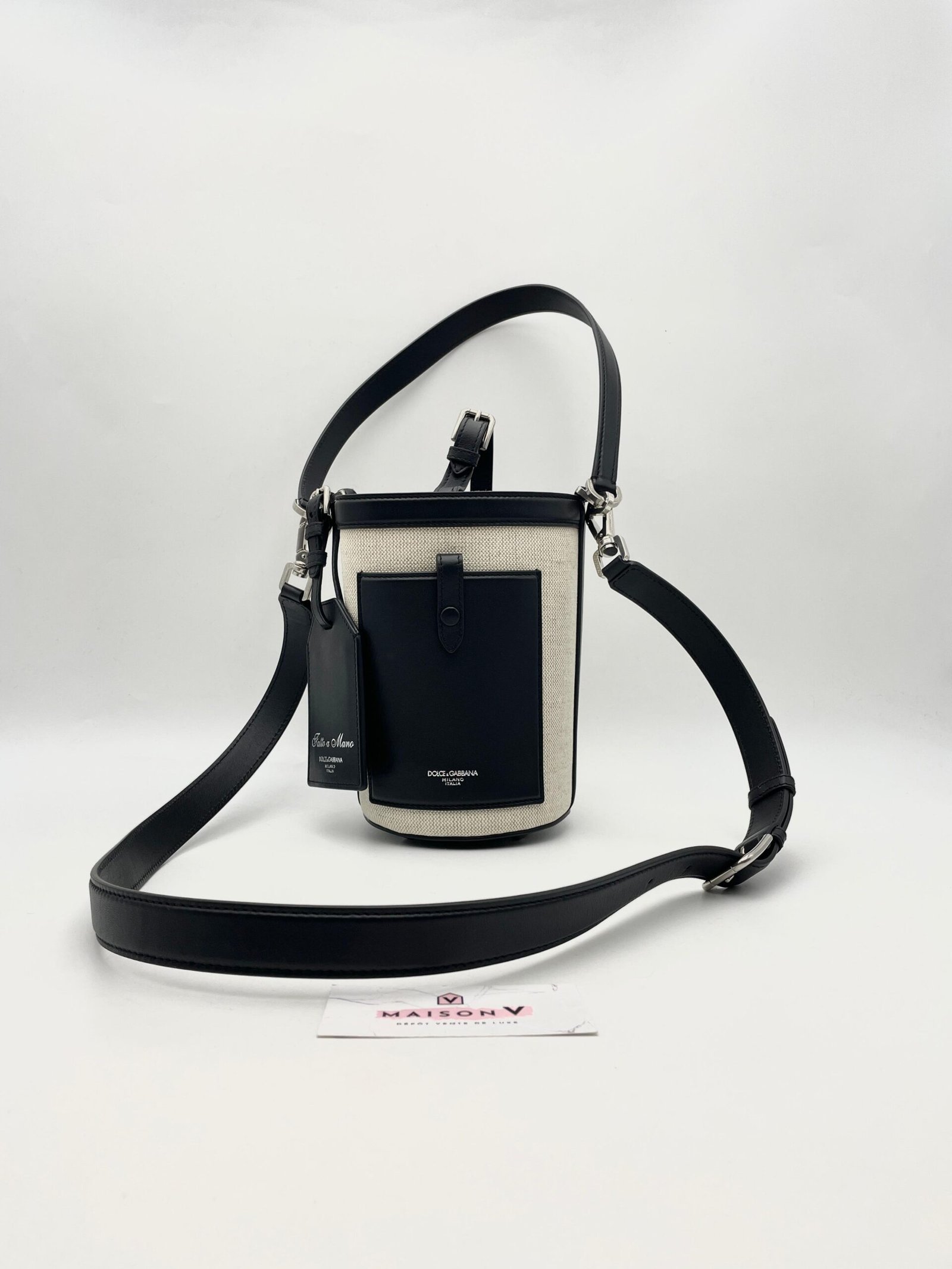 WhatsApp Image 2025-12-13 at 11.20.42 (3) DOLCE GABBANA – Image 1