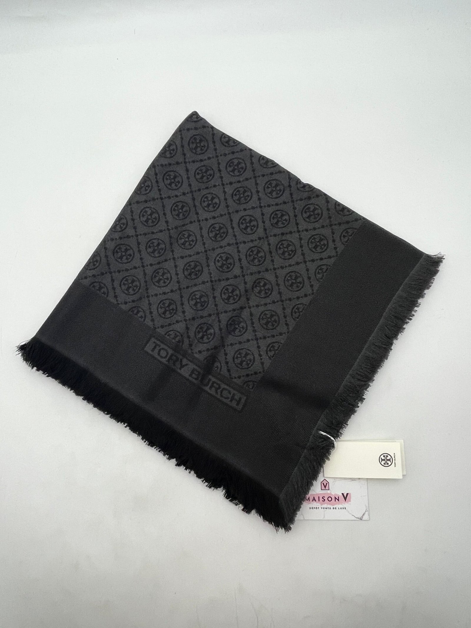 WhatsApp Image 2025-12-22 at 18.18.11 (1) TORY BURCH – Image 1