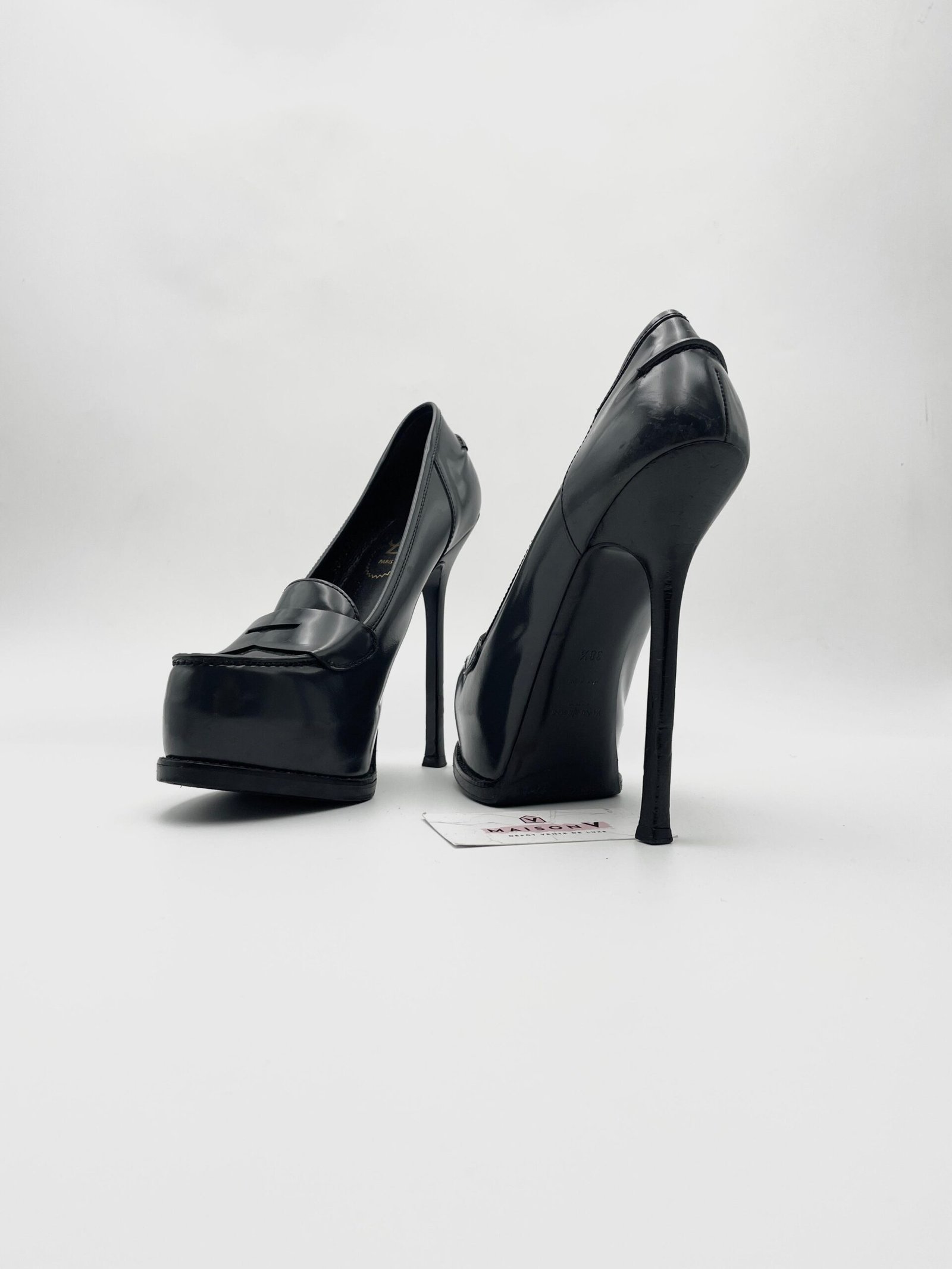 WhatsApp Image 2026-01-10 at 18.07.06 (2) SAINT LAURENT – Image 1