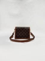 LOUIS VUITTON – Image 2