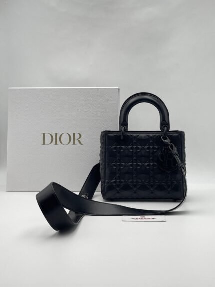 DIOR