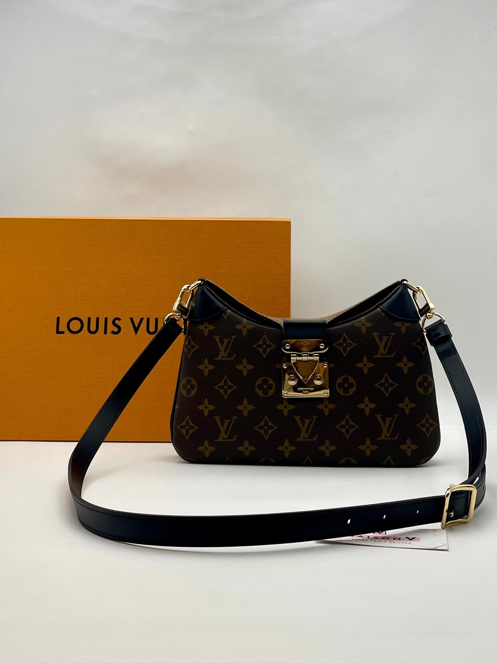 WhatsApp Image 2026-02-13 at 18.13.31 (3) LOUIS VUITTON – Image 1