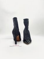 GIVENCHY – Image 3