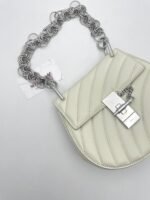 CHLOE – Image 3