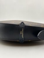LOUIS VUITTON – Image 4