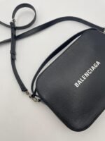 BALENCIAGA – Image 5