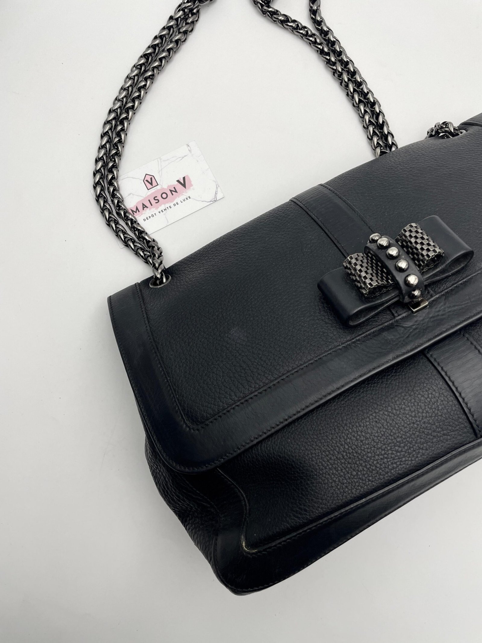 WhatsApp Image 2026-06-10 at 17.52.44 (8) LOUBOUTIN – Image 1