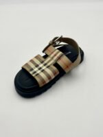 BURBERRY – Image 2