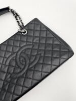 CHANEL – Image 2