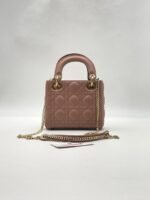 DIOR – Image 3