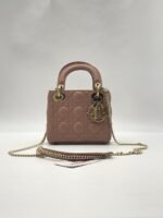 DIOR – Image 2