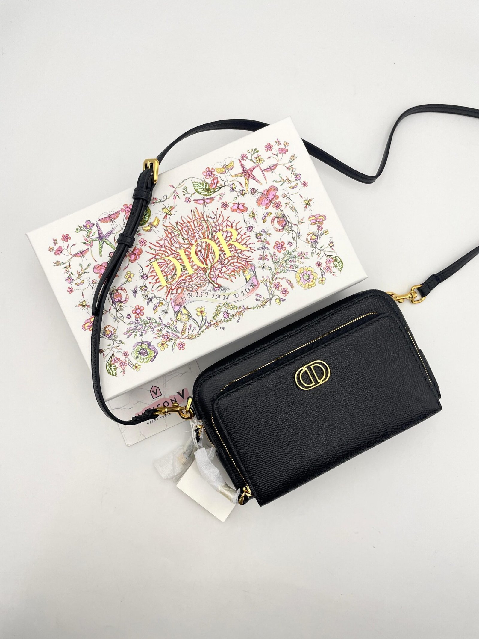 WhatsApp Image 2026-08-29 at 11.23.49 DIOR – Image 1