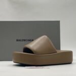 BALENCIAGA