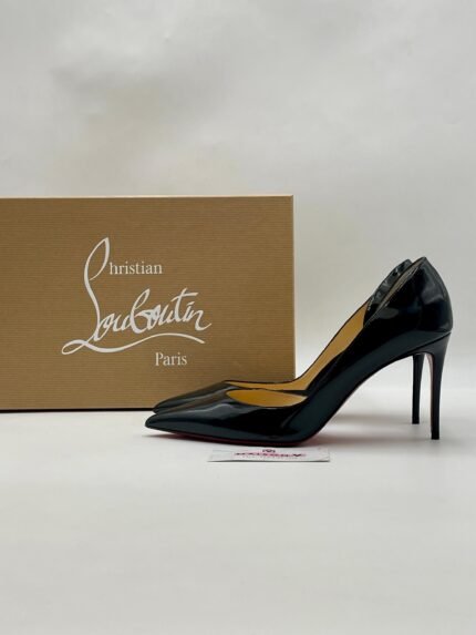 LOUBOUTIN
