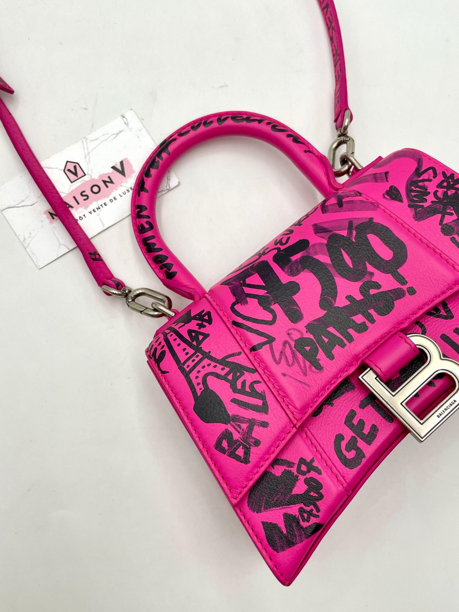 WhatsApp Image 2026-09-22 at 12.01.29 (1) BALENCIAGA – Image 1