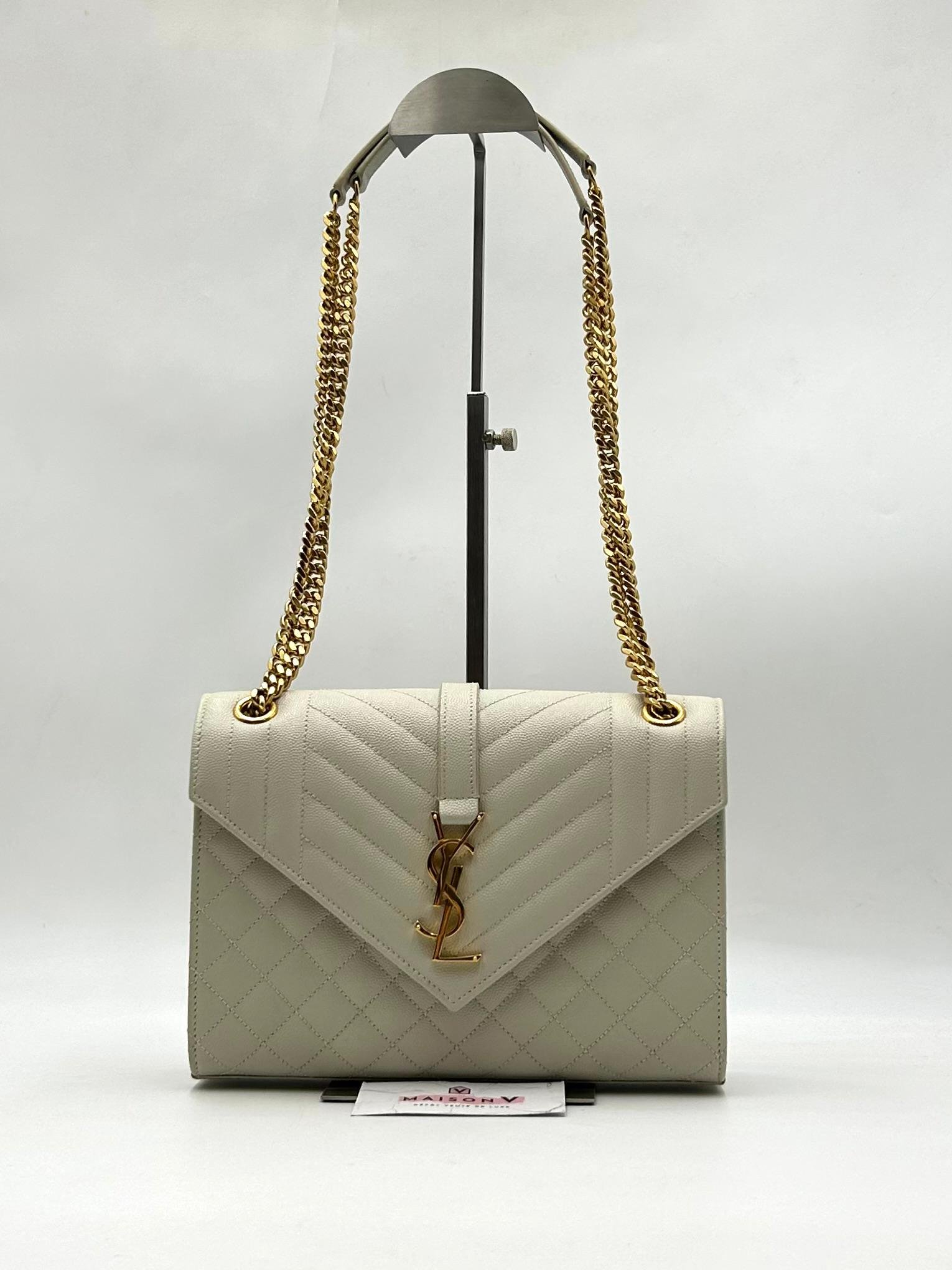 WhatsApp Image 2026-09-30 at 16.14.32 SAINT LAURENT – Image 1
